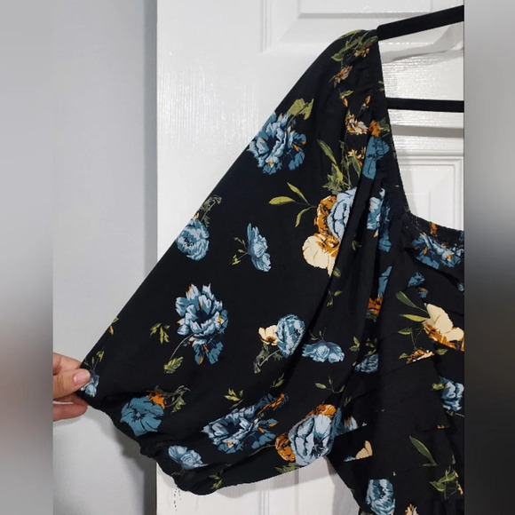 NWOT Maurices Black Floral Pleated Puff Sleeve Mini Dress in Size 3X - Picture 7 of 11